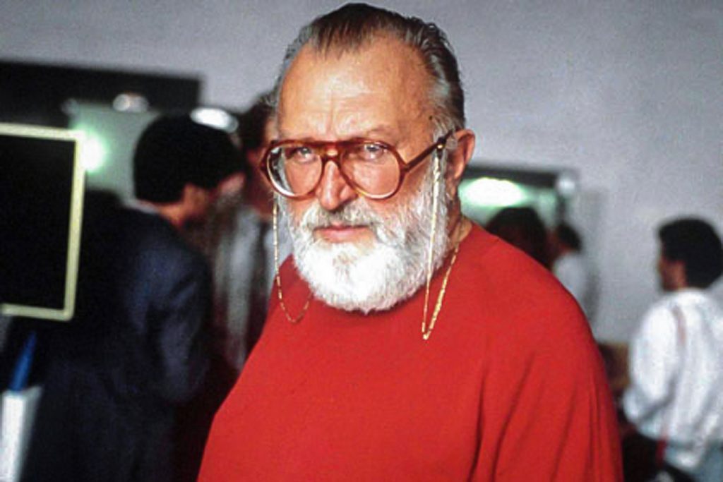 Fotografía de Sergio Leone. Foto: United Artists / Wikimedia Commons.